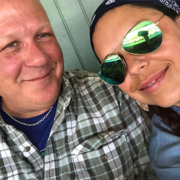 Meet your Posher, Jessica - Picture 1 of 1